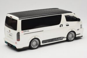 Toyota Hiace Super GL Pearl White Otto 1:18 OT1136 Rășină - imaginea 2 din 6