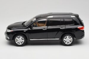 Toyota Highlander XU40 Negru Paudi Model 1:18 2043612-B1 Metal - imaginea 4 din 8