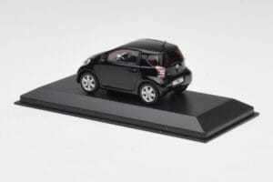 Toyota iQ Negru Mica Minichamps 1:43 403166803 Metal - imaginea 3 din 4