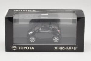 Toyota iQ Negru Mica Minichamps 1:43 403166803 Metal - imaginea 4 din 4