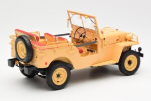 Toyota Land Cruiser BJ Bej Kyosho 1:18 08959BE Metal - imaginea 3 din 8
