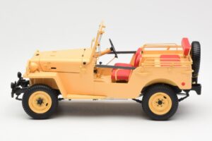 Toyota Land Cruiser BJ Bej Kyosho 1:18 08959BE Metal - imaginea 4 din 8