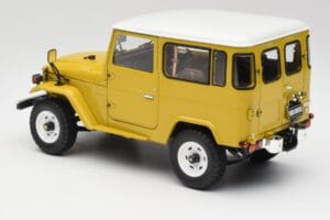 Toyota Land Cruiser FJ40 Galben Muștar Kyosho 1:18 08971Y Metal - imaginea 7 din 8