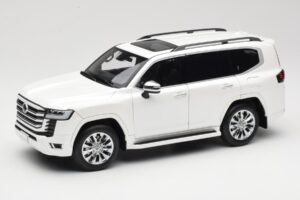 Toyota Land Cruiser J300 ZX Alb LCD 1:18 LCD18013-ZX-WH Metal