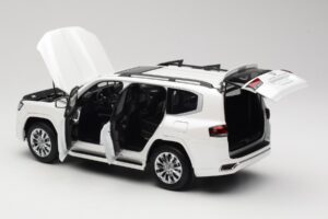 Toyota Land Cruiser J300 ZX Alb LCD 1:18 LCD18013-ZX-WH Metal - imaginea 5 din 8