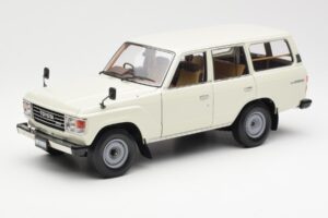 Toyota Land Cruiser J60 Alb Kyosho 1:18 08956W Metal
