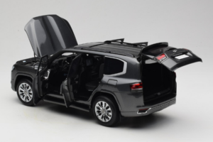 Toyota Land Cruiser LC300 ZX Gri LCD 1:18 LCD18013-ZX-GR Metal - imaginea 5 din 8