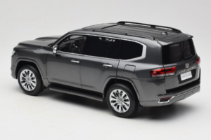 Toyota Land Cruiser LC300 ZX Gri LCD 1:18 LCD18013-ZX-GR Metal - imaginea 7 din 8