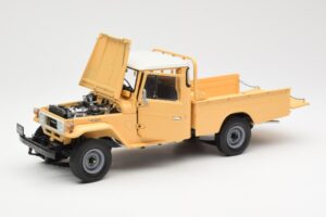 Toyota Land Cruiser Pickup Bej Kyosho 1:18 08958BE Metal - imaginea 2 din 8
