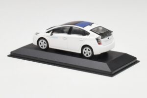Toyota Prius XW30 Super Alb Minichamps 1:43 PRIUS001 Metal - imaginea 3 din 4