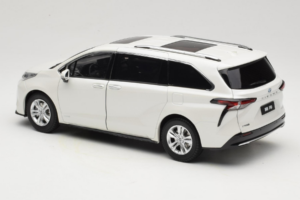 Toyota Sienna XL30 Alb OEM 1:18 TOYOTA013 Metal - imaginea 7 din 8