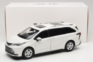 Toyota Sienna XL30 Alb OEM 1:18 TOYOTA013 Metal - imaginea 8 din 8
