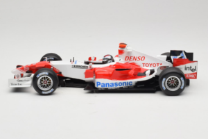Toyota TF105 #16 J. Trulli Panasonic Toyota Racing 2005 Minichamps 1:18 100050016 Metal - imaginea 3 din 7