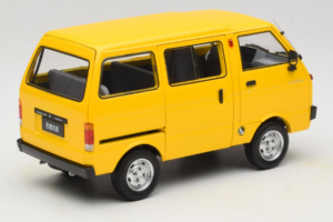 Toyota TJ110 Tianjin Huali Galben OEM 1:18 TOYOTA014 Metal - imaginea 3 din 8
