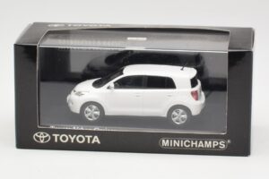 Toyota Urban Cruiser Alb Minichamps 1:43 400166960 Metal - imaginea 2 din 3