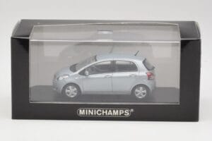 Toyota Yaris Mk2 Glacier Albastru Minichamps 1:43 TOYOTA001 Metal - imaginea 4 din 4