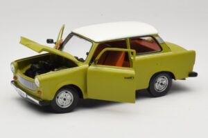Trabant 601 Verde Sun Star 1:18 4289 Metal - imaginea 2 din 8