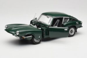 Triumph GT6 Mk3 Verde Sun Star 1:18 1055 Metal - imaginea 2 din 8