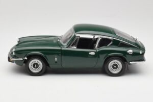 Triumph GT6 Mk3 Verde Sun Star 1:18 1055 Metal - imaginea 4 din 8