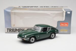 Triumph GT6 Mk3 Verde Sun Star 1:18 1055 Metal - imaginea 8 din 8