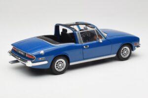Triumph Stag Mk1 Sapphire Blue Revell 1:18 8815 Metal - imaginea 3 din 8