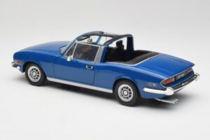 Triumph Stag Mk1 Sapphire Blue Revell 1:18 8815 Metal - imaginea 7 din 8