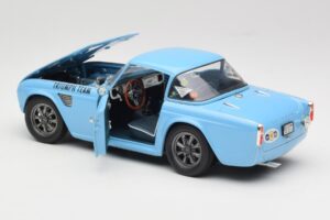 Triumph TR4 Rally Car Revell 1:18 8773 Metal - imaginea 5 din 8