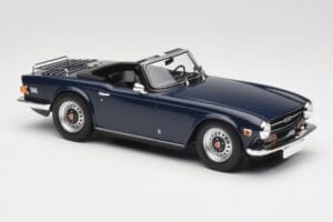 Triumph TR6 PI Albastru Închis Minichamps 1:18 155132032 Metal - imaginea 4 din 6