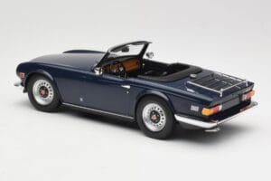 Triumph TR6 PI Albastru Închis Minichamps 1:18 155132032 Metal - imaginea 5 din 6