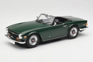 Triumph TR6 PI Verde Închis Minichamps 1:18 155132030 Metal