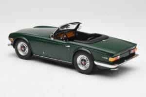 Triumph TR6 PI Verde Închis Minichamps 1:18 155132030 Metal - imaginea 5 din 6