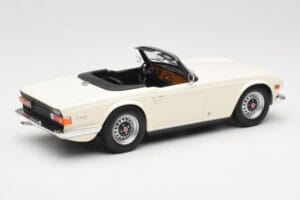 Triumph TR6 PI Alb Minichamps 1:18 155132035 Metal - imaginea 2 din 6