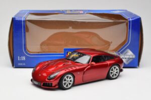 TVR Sagaris Roșu Revell 1:18 08816 Metal - imaginea 8 din 8