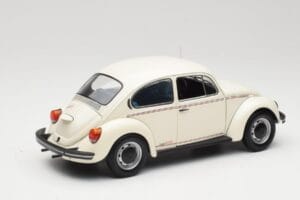 Volkswagen 1200 Jeans Bug Alb Minichamps 1:18 150057101 Metal - imaginea 3 din 8