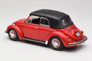 Volkswagen 1302 LS Cabriolet Roșu Revell 1:18 08470 Metal - imaginea 7 din 8