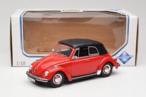 Volkswagen 1302 LS Cabriolet Roșu Revell 1:18 08470 Metal - imaginea 8 din 8