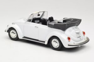 Volkswagen 1302 LS Cabriolet Alb Revell 1:18 8415 Metal - imaginea 7 din 8