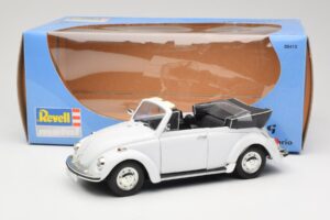 Volkswagen 1302 LS Cabriolet Alb Revell 1:18 8415 Metal - imaginea 8 din 8
