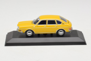 Volkswagen 411 Galben Minichamps 1:43 VW005 Metal