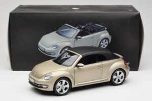 Volkswagen Beetle A5 Cabriolet Gri Kyosho 1:18 5C3099302P7W Metal - imaginea 8 din 8