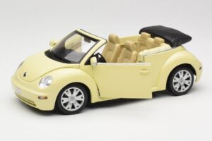 Volkswagen Beetle Cabriolet Galben Gate 1:18 VW24108 Metal - imaginea 2 din 8