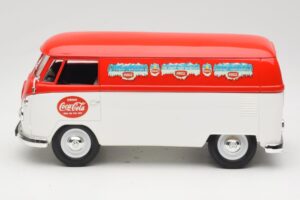 Volkswagen T1 Combi Coca-Cola Solido 1:18 9512 Metal - imaginea 4 din 8