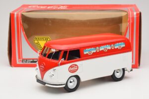 Volkswagen T1 Combi Coca-Cola Solido 1:18 9512 Metal - imaginea 8 din 8