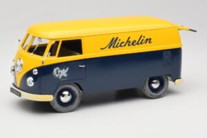Volkswagen T1 Combi Michelin Negru & Galben Solido 1:18 9406 Metal - imaginea 2 din 8