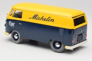 Volkswagen T1 Combi Michelin Negru & Galben Solido 1:18 9406 Metal - imaginea 7 din 8