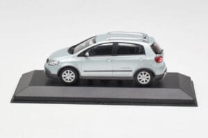 Volkswagen Cross Golf Mk5 Argintiu Minichamps 1:43 GOLF003 Metal