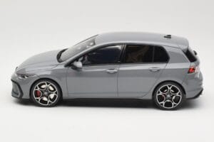 Volkswagen Golf GTI Mk8 Gri Otto 1:18 OT1137 Rășină - imaginea 3 din 6
