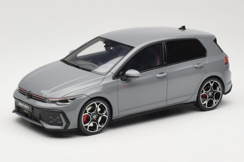 Volkswagen Golf GTI Mk8 Gri Otto 1:18 OT1137 Rășină