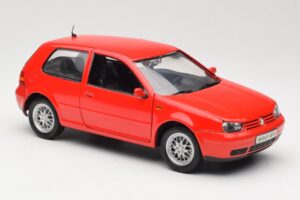Volkswagen Golf Mk4 GTI Roșu Revell 1:18 08943 Metal - imaginea 6 din 8