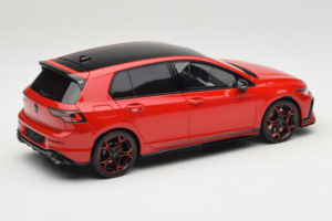 Volkswagen Golf Mk8 GTI 50th Edition Tornado Red Otto 1:18 OT1322 Rășină - imaginea 2 din 6